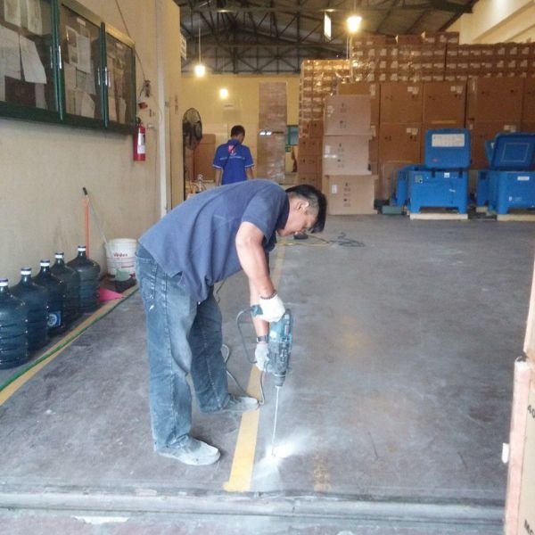 injeksi antirayap,jasa tukang rayap di Bekasi